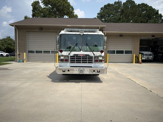 Engine 3202 photo 2